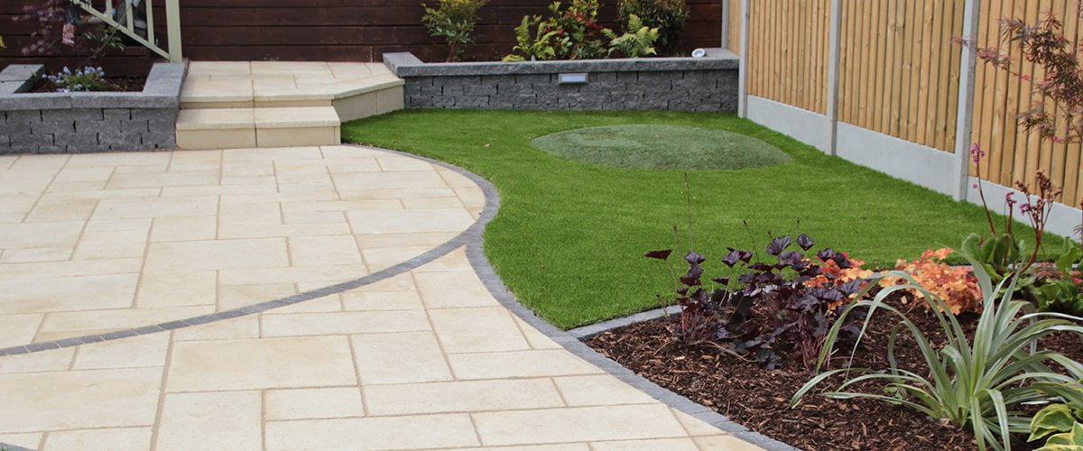 Garden Paving Installers For Liverpool